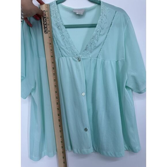Vintage Dainty Nylon Lace Bed Blouse Top Button Closure Embroidered USA 2XL - Picture 5 of 8